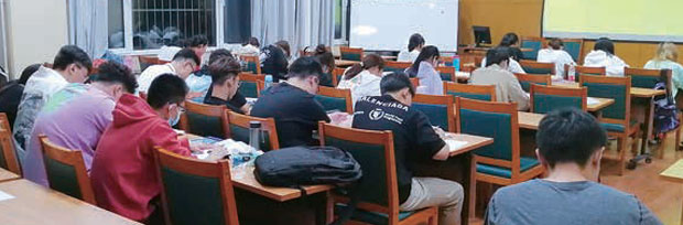 澳大利亞昆士蘭科技大學2+2學分豁免項目